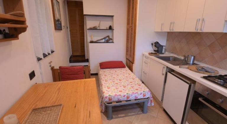 Apartment with 1 room for 3 persons — photo 4