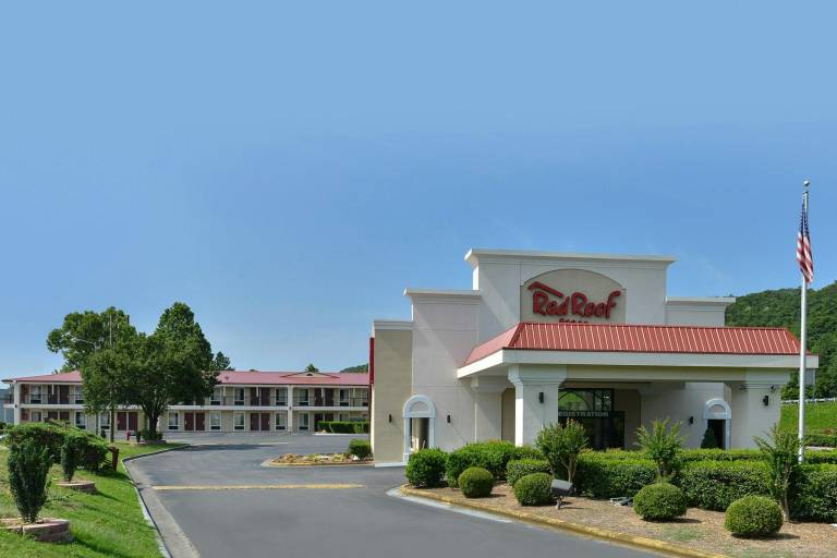 Red Roof Inn Dalton in Dalton, GA