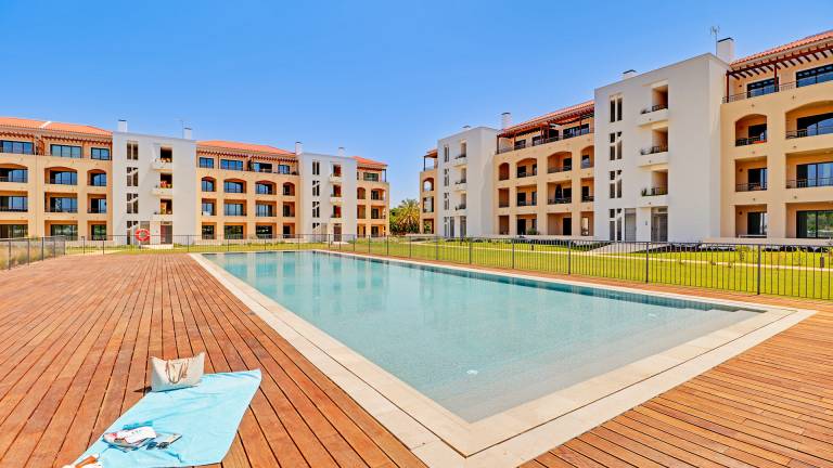 Rental apartment with terrace & pool | Pet-friendly — photo 2