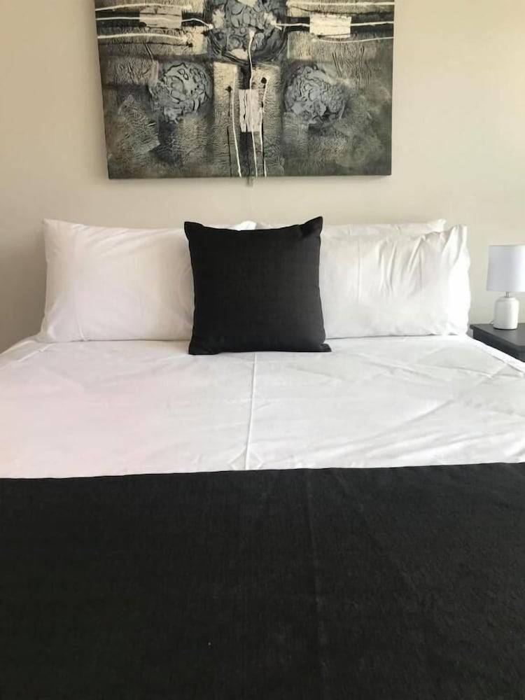 Motel Sunshine