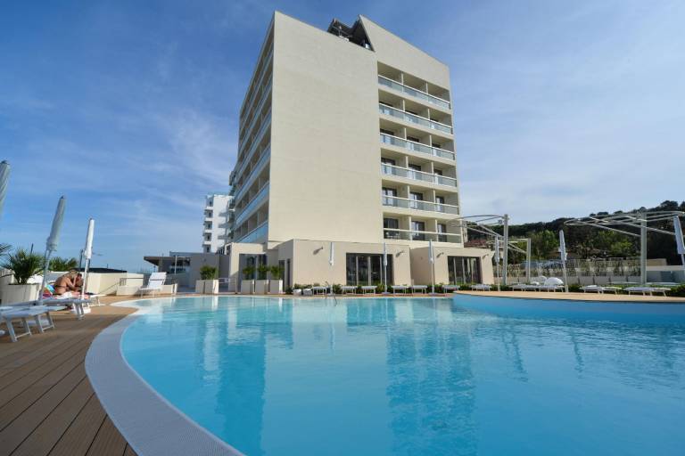 Nautilus Family Hotel — photo 3