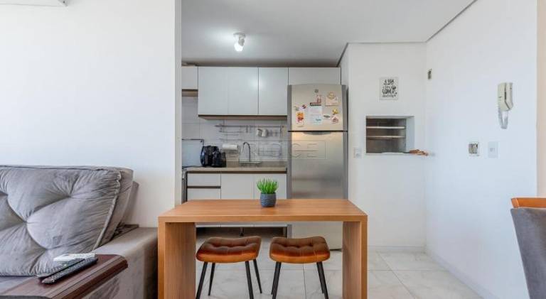Apartment with pool — photo 2