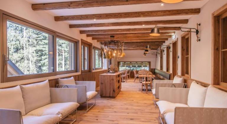 Berghaus Schrocken - Hotel Apartments Spa — photo 2