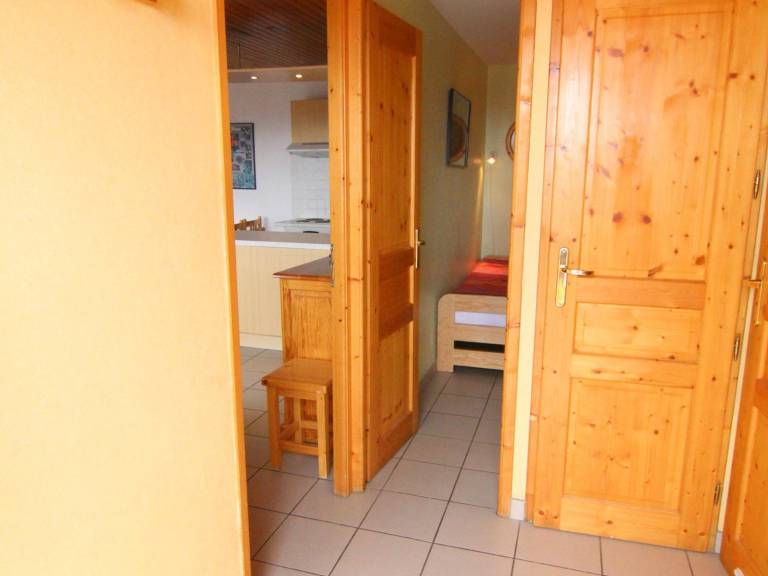 Rental apartment | Mountain view | Next to the ski | Pets allowed — photo 3