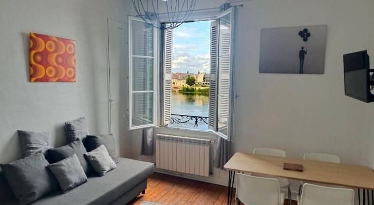 Charming rental apartment | Pet-friendly in Saumur