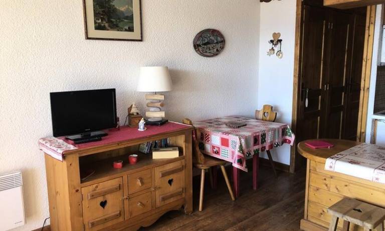 Balcony, parking, ski locker, 25m², Alpe d'Huez — photo 4