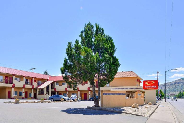Econo Lodge Inn & Suites Durango in Durango, CO