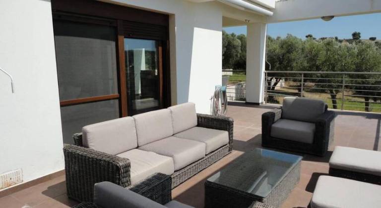 Villa with garden, terrace & BBQ — photo 3