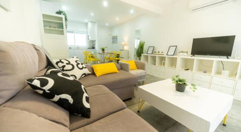 Holiday apartment with 2 rooms for 4 persons — photo 2