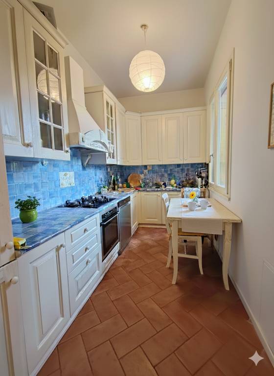 Villa with garden & private pool | Lake view — photo 4