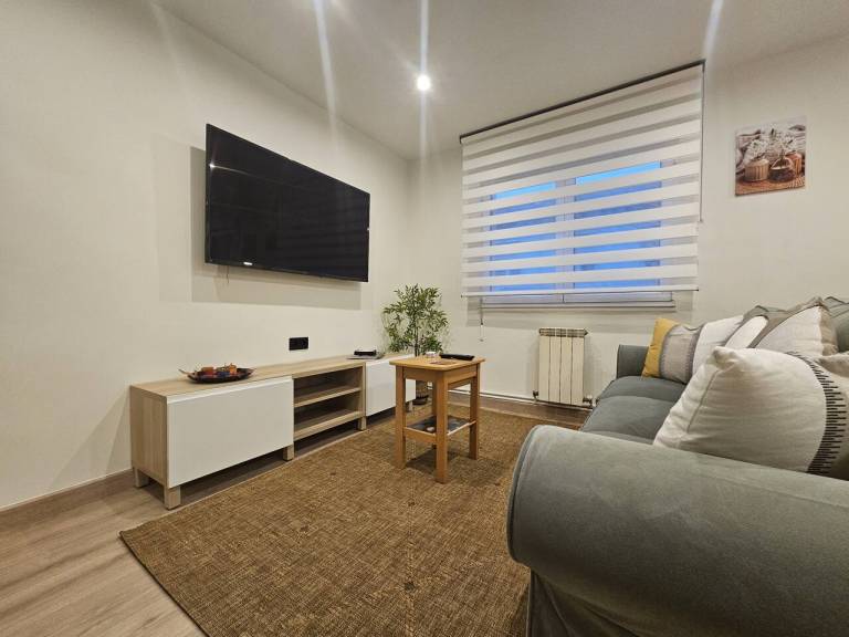 1A111 Apartamento moderno de 3 dormitorios