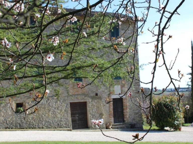 Rustikale Eleganz mit Blick auf die umbrische Landschaft — photo 4