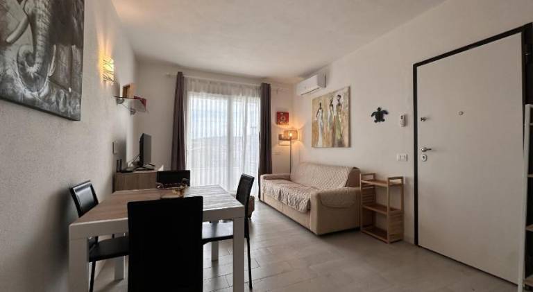 Rental apartment with terrace & private pool — photo 2