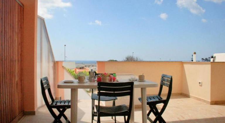Vacation home with 4 rooms for 10 persons in Patu