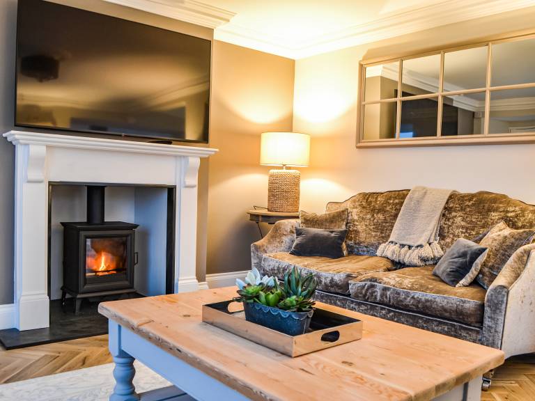 Children-friendly cottage with barbecue, garden & patio | River view | Pets are welcome — photo 2