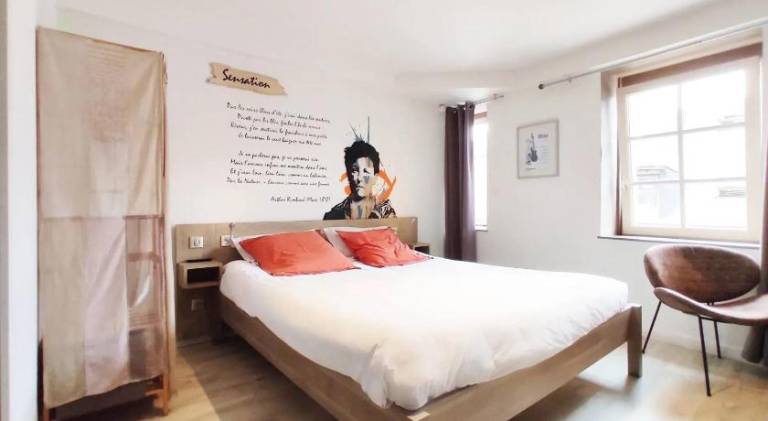 Rental apartment | Suitable for remote work in Charleville-Mezieres