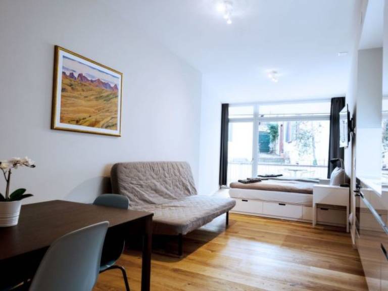 Lovely rental apartment | Near Basel Minster | Pets are welcome — photo 5