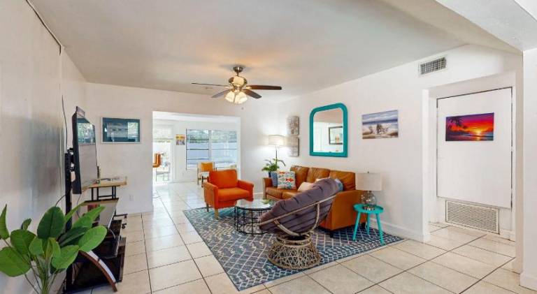 House with 2 rooms for 6 persons — photo 3