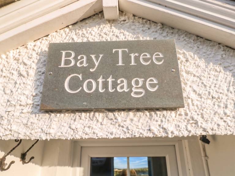 Family-friendly cottage with yard | Pets are welcome — photo 2
