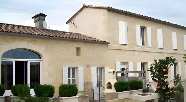 Gite La Roseraie in Libourne