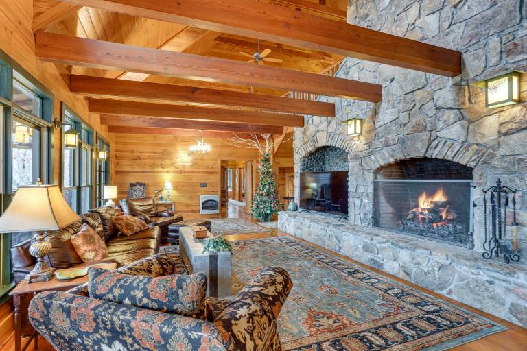 Lakefront Custom-Built Mentone Home: Game Room! — photo 4