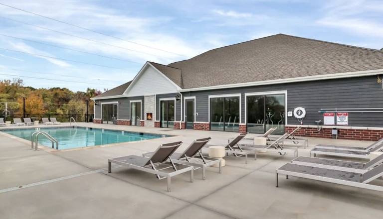 Apartment  Naperville