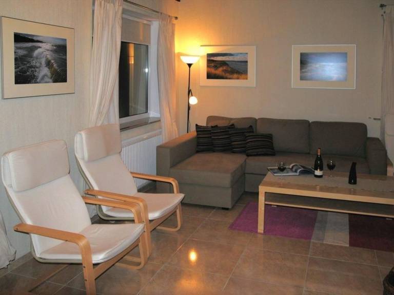 Lovely rental apartment with patio & garden | Dogs allowed — photo 4