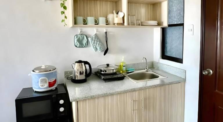 Holiday apartment with pool — photo 4