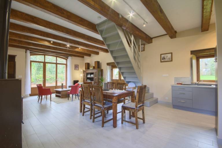 Gite with yard & patio — photo 4