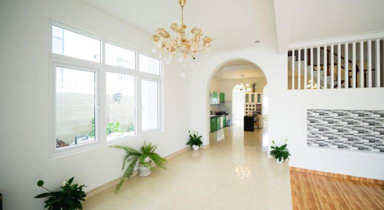Villa with BBQ & garden — photo 4