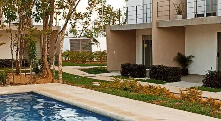 House with pool in Playa del Carmen