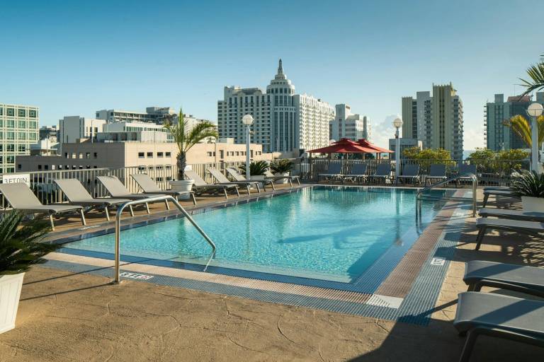 Courtyard by Marriott Miami Beach South Beach — photo 3