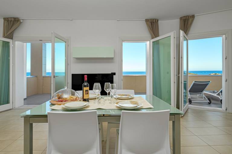 Light-flooded Apartment "Villa Marconi 9" with Sea View & Private Terrace in Golfo Aranci