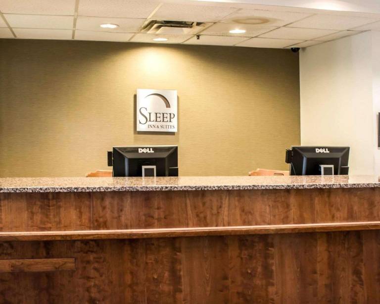 Sleep Inn & Suites Virginia Horse Center — photo 5