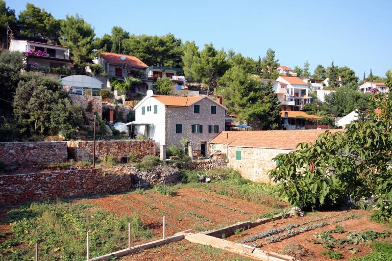 Ferienwohnung in Vrbanj für max. 2 Personen Ferienwohnung in Vrbanj für max. 2 Personen