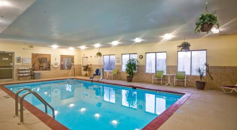 Holiday Inn Express Hotel & Suites Christiansburg By IHG — photo 4