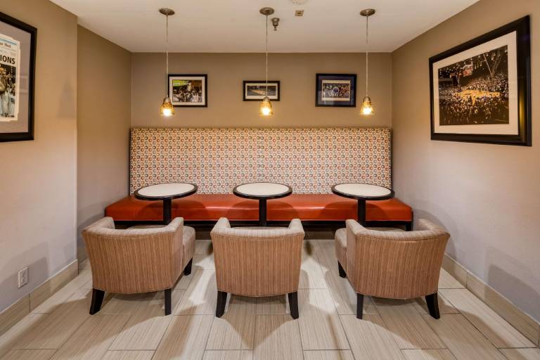 SureStay Plus by Best Western Durham Medical Center — photo 3