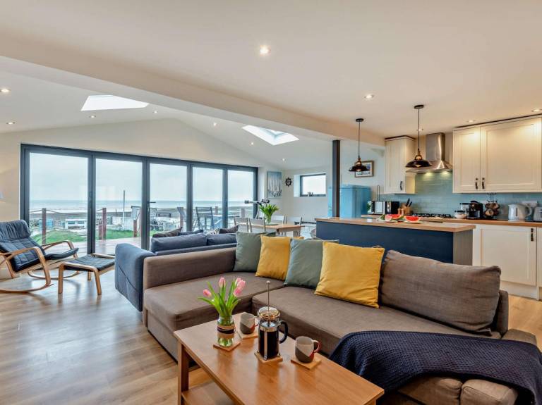 2 Bed in Seasalter oc wcc05