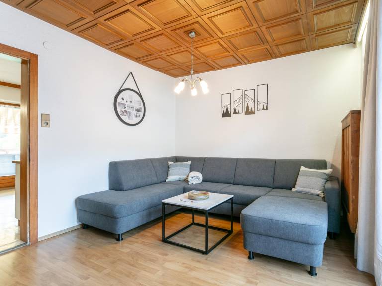 Apartment with terrace — photo 2