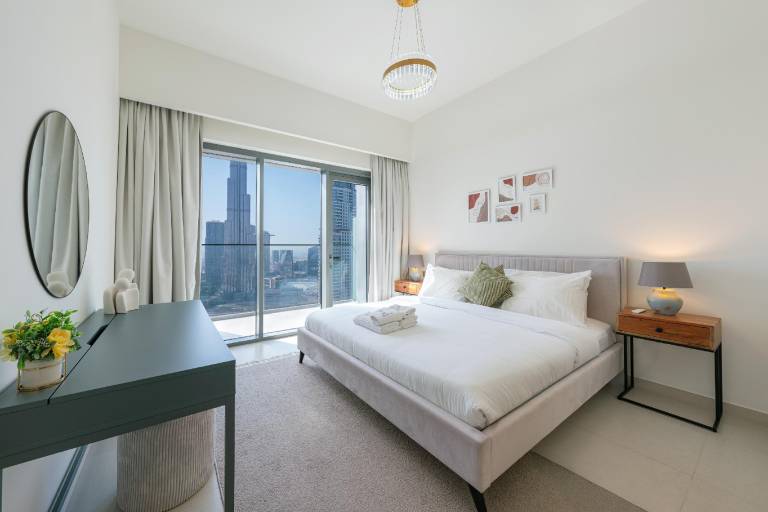 Fully equipped wonderful apartment with pool | Near Burj Khalifa | Pets are welcome — photo 2