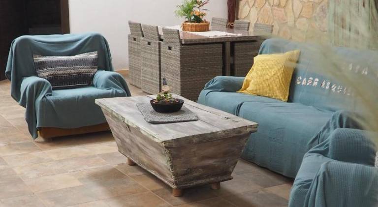 Vacation home with jacuzzi — photo 4