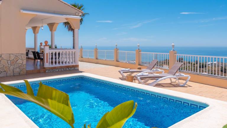 Casa Algarrobo
