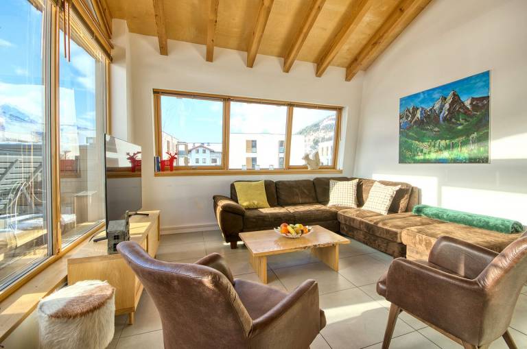 Modern apartment next to golf course with great view, 900 m to the ski lifts — photo 5