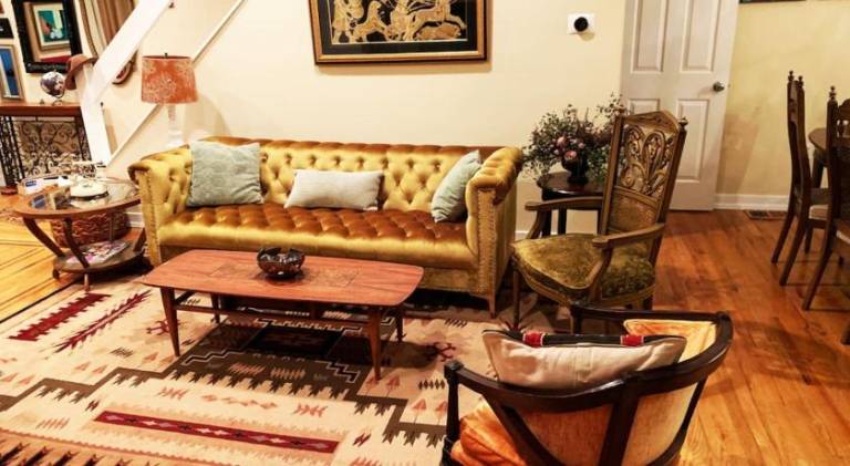 MASSiVE Bohemian Oasis in Philly 5 Bdrm Sleeps 12 in Philadelphia, PA