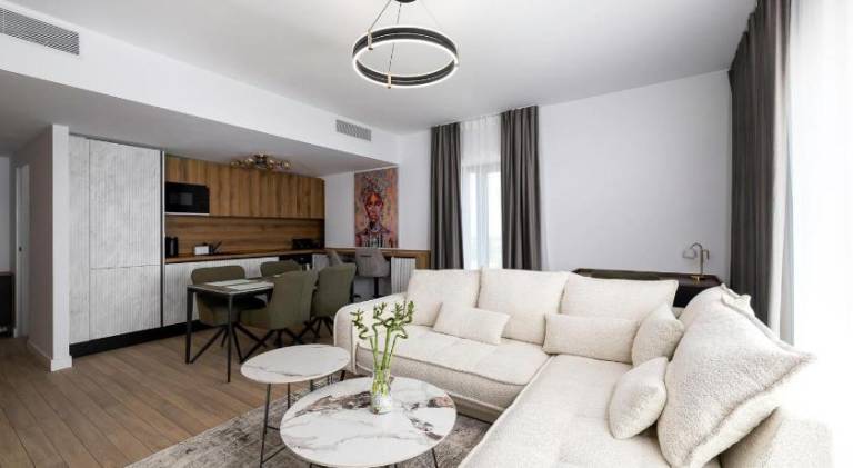 Apartment with 2 rooms for 5 persons in Bucharest