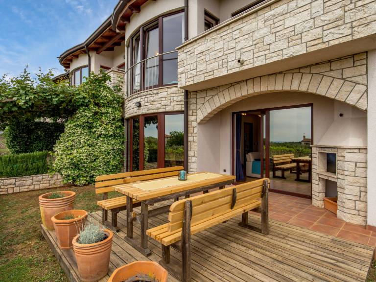 Vacation home with jacuzzi, barbeque & pool | Sea view — photo 3