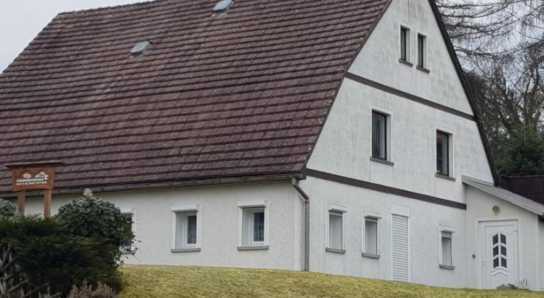 Apartment with terrace, barbeque & garden in Görlitz