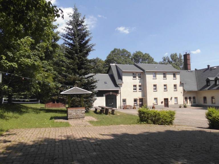 Ferienwohnung mit Hund in Sayda, Sayda/Dorfchemnitz für max. 4 Personen Ferienwohnung mit Hund in Sayda, Sayda/Dorfchemnitz für max. 4 Personen