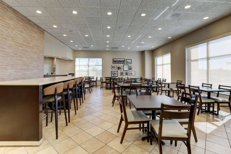 Drury Inn & Suites Kansas City Independence — photo 5