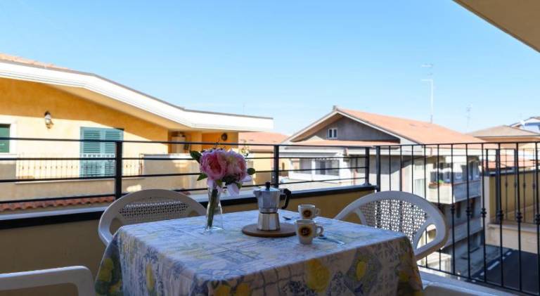Apartment with 2 rooms for 6 persons — photo 4